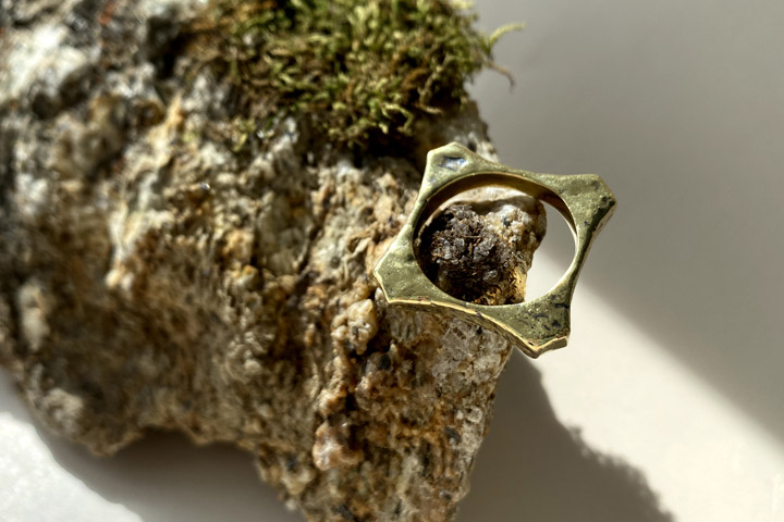 Кольцо «Квадрат» из бронзы