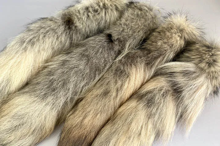 Хвост сибирского волка - брелок оберег - Обереги
